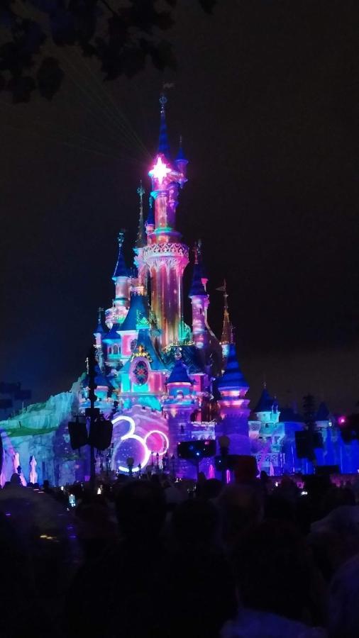 شيسي L'Essentiel, Proche De Disneyland Paris 2 Chambres Et 2 Sdb المظهر الخارجي الصورة